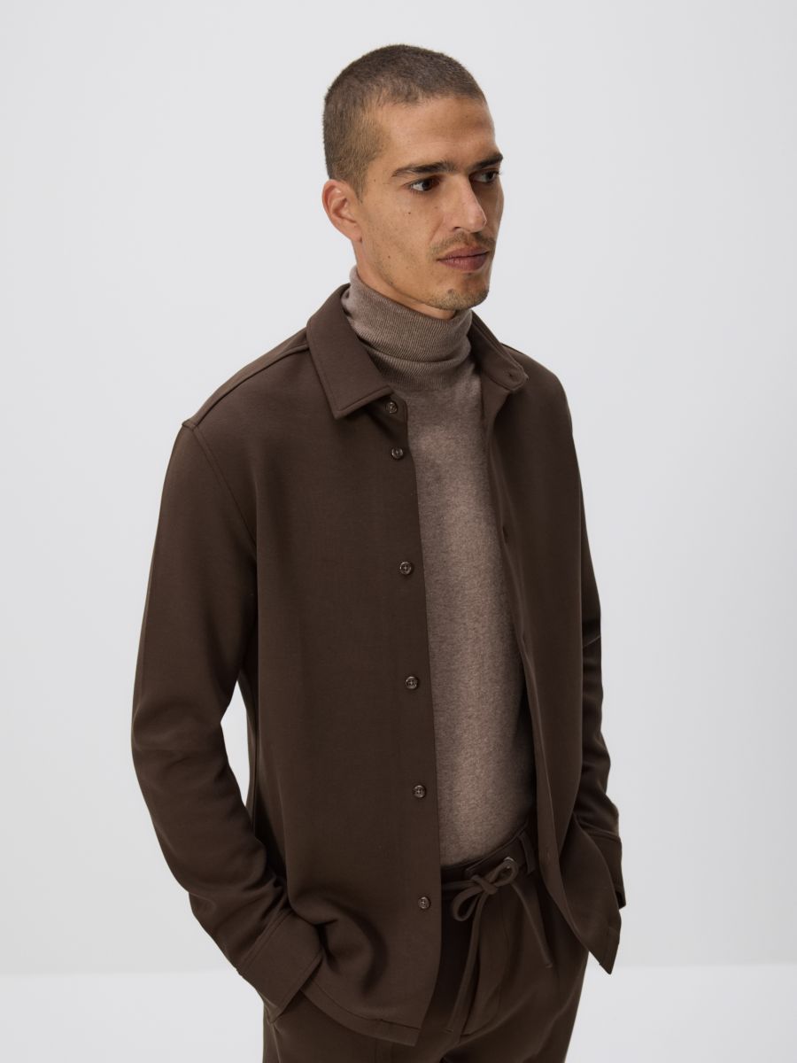 Ühevärviline särk slim fit - pruun - RESERVED