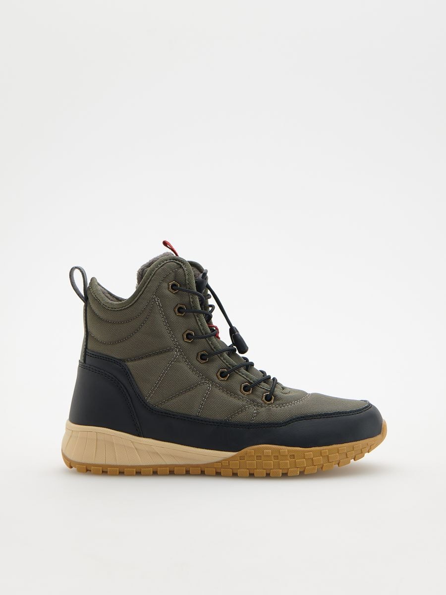 Hiking boots - green - RESERVED
