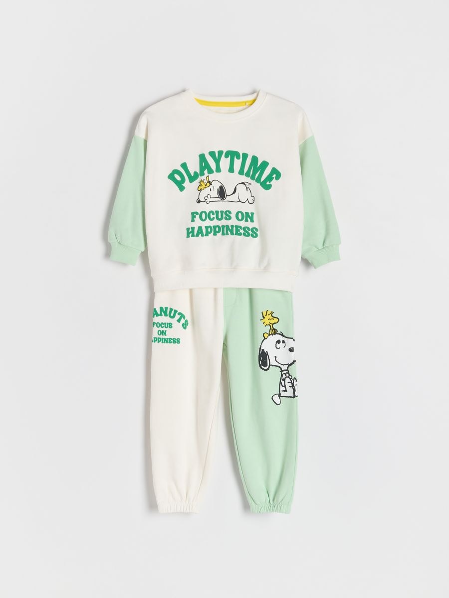 Snoopy set - cream - RESERVED - 2