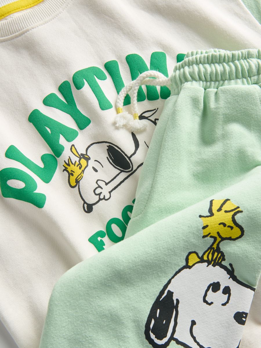 Snoopy set - cream - RESERVED - 4