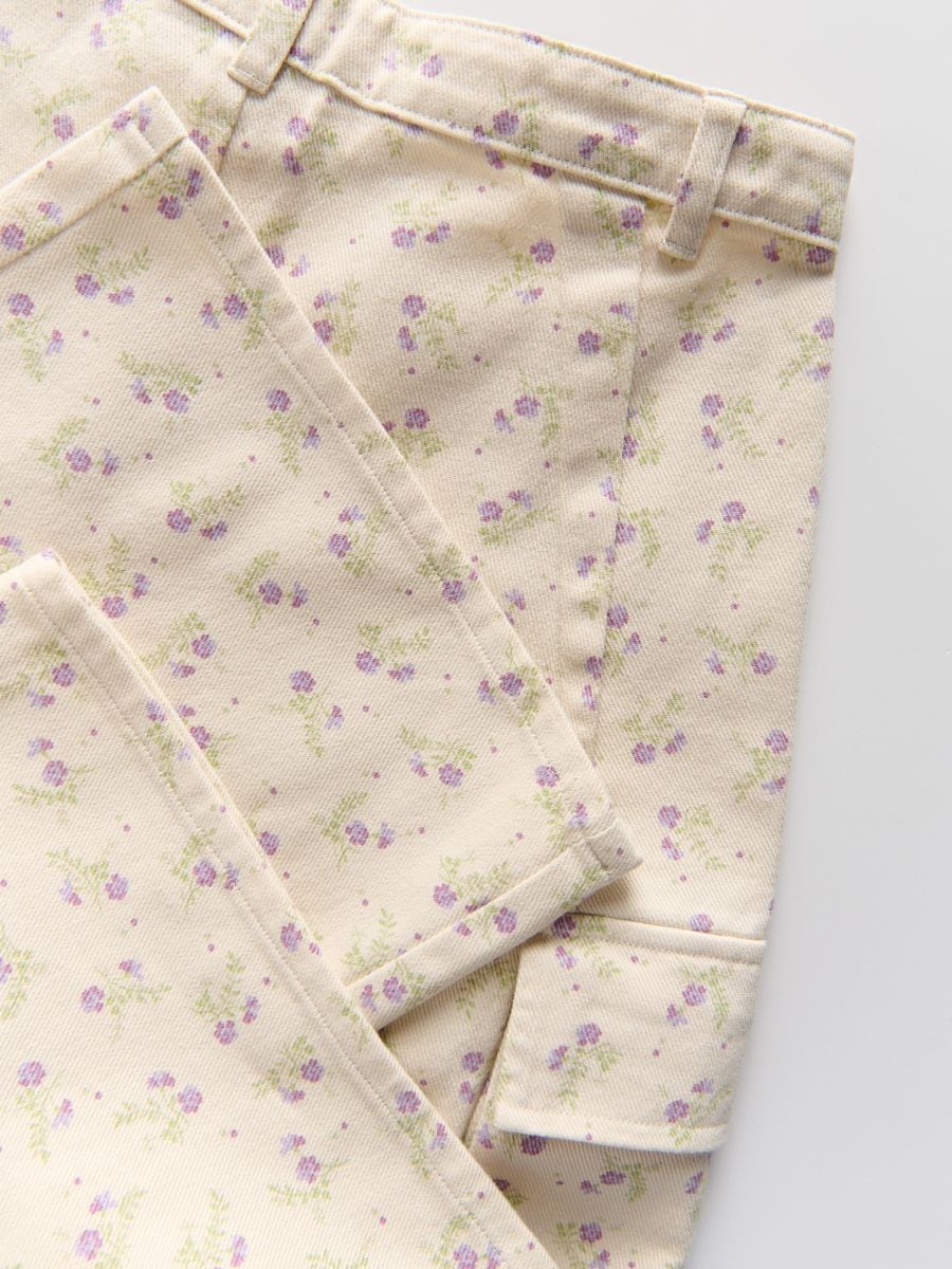 Cargo trousers with flower pattern - beige - RESERVED - 7
