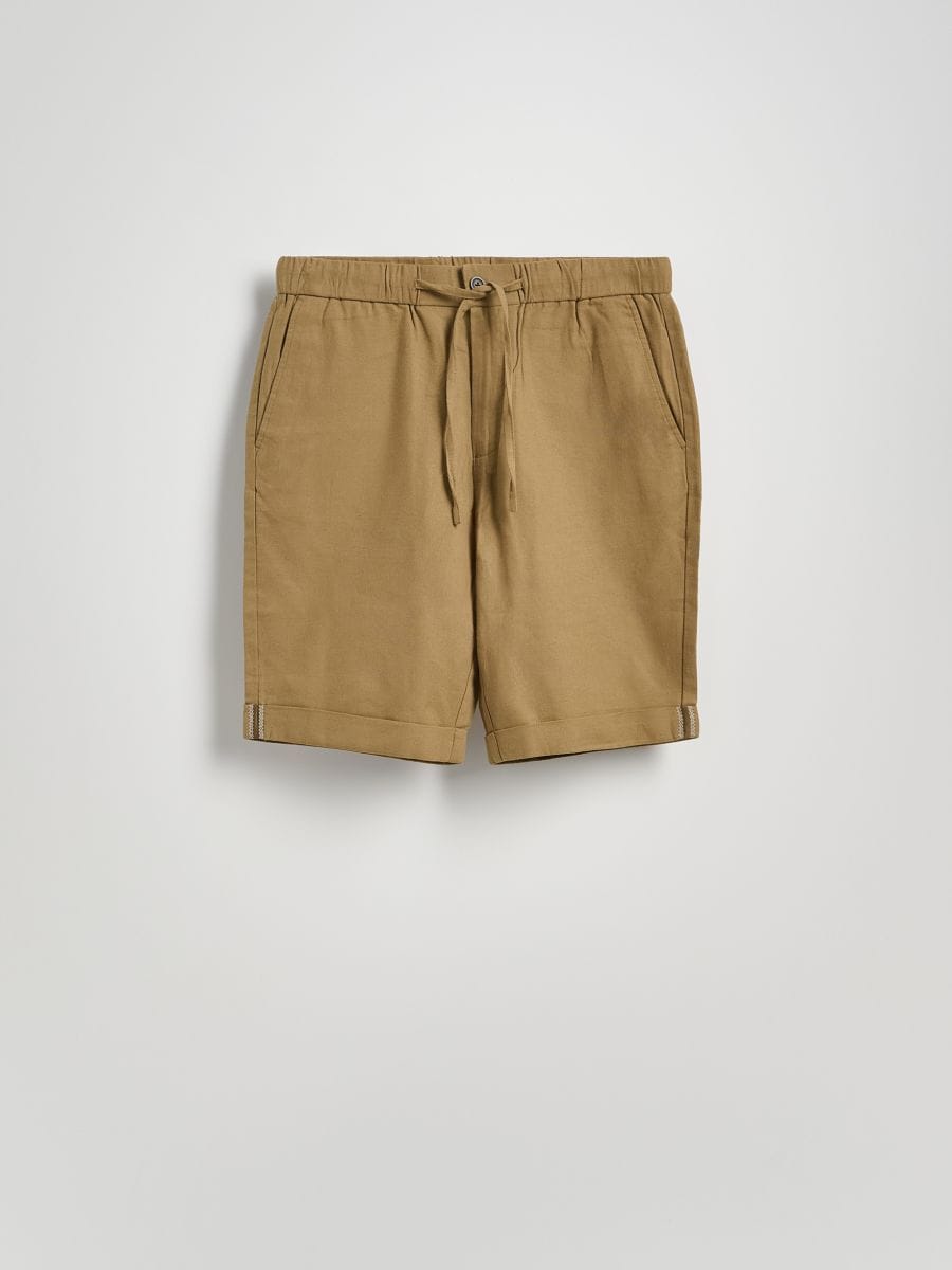 MEN`S SHORTS - зелен - RESERVED