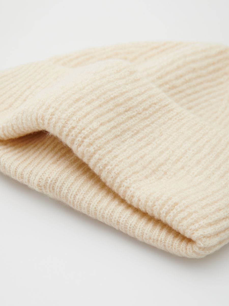 Beanie - cream - RESERVED - 3
