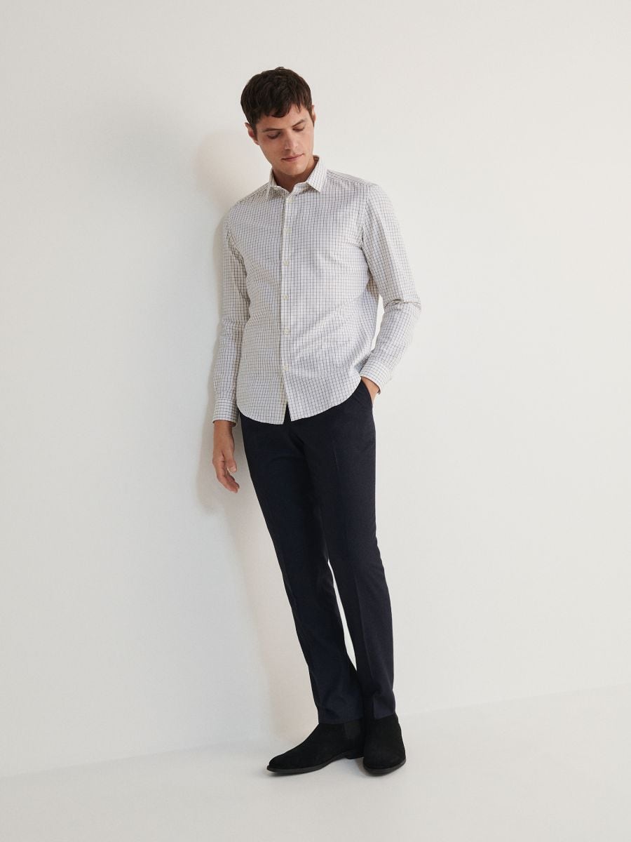 Koszula regular fit w kratę - biały - RESERVED - 2