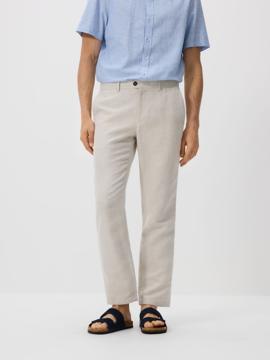 Chino regular nadrág lenkeverékkel - bézs - RESERVED