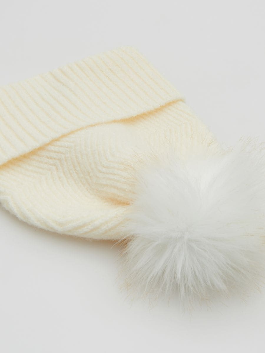 Beanie with pom pom - cream - RESERVED - 2