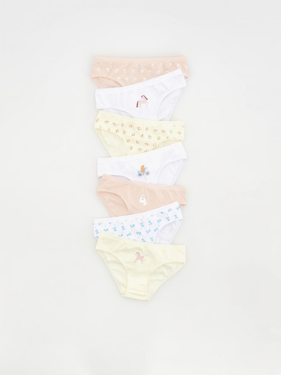 Harry Potter Girls Panties - 7-Pack Underwear Sizes 4,6,8