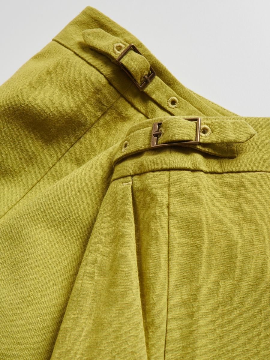 Shorts with linen blend - yellow green - RESERVED - 8