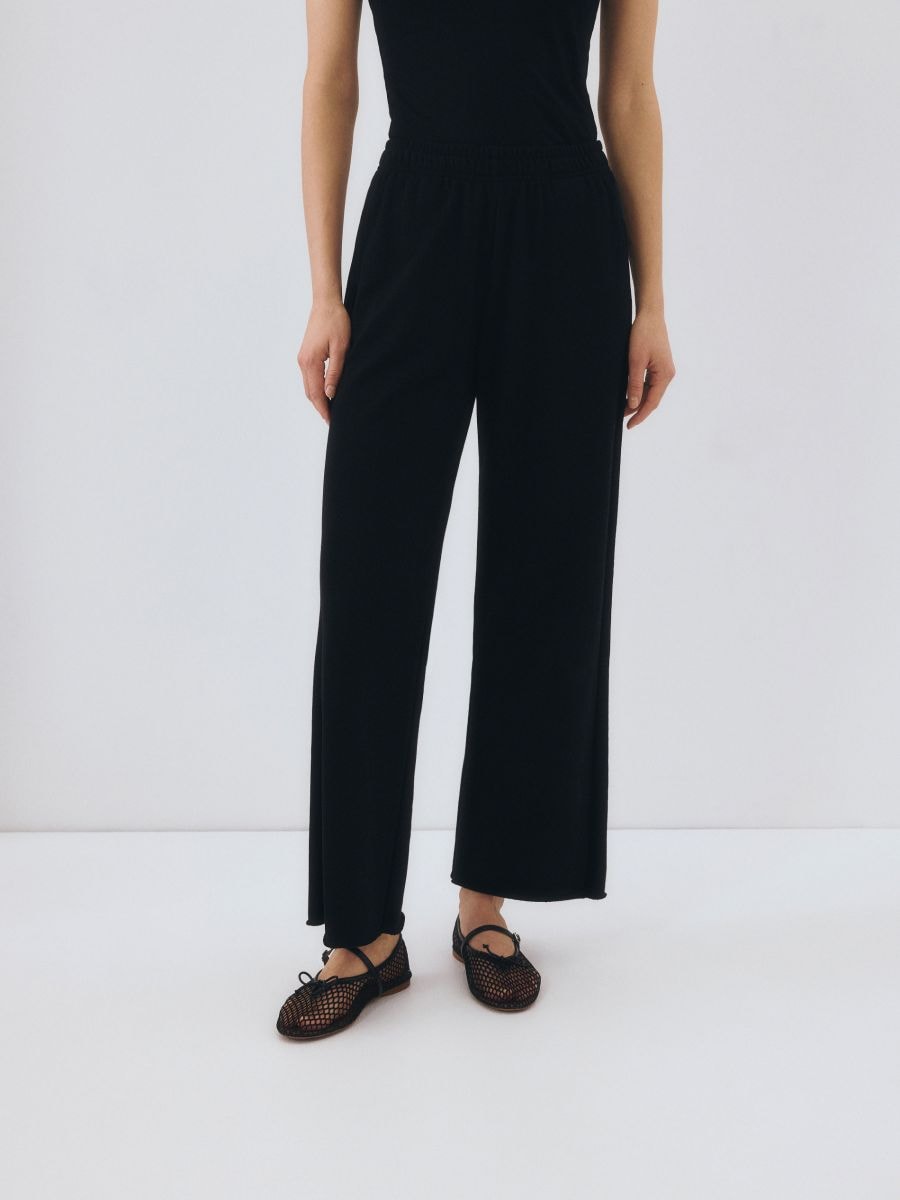 LADIES` TROUSERS - must - RESERVED