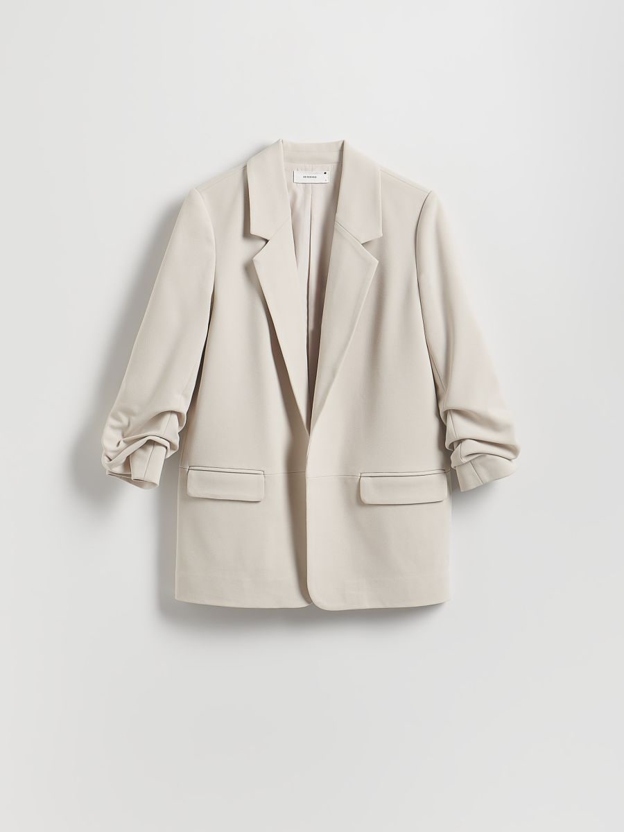 Blazer with crinkled sleeves - beige - RESERVED