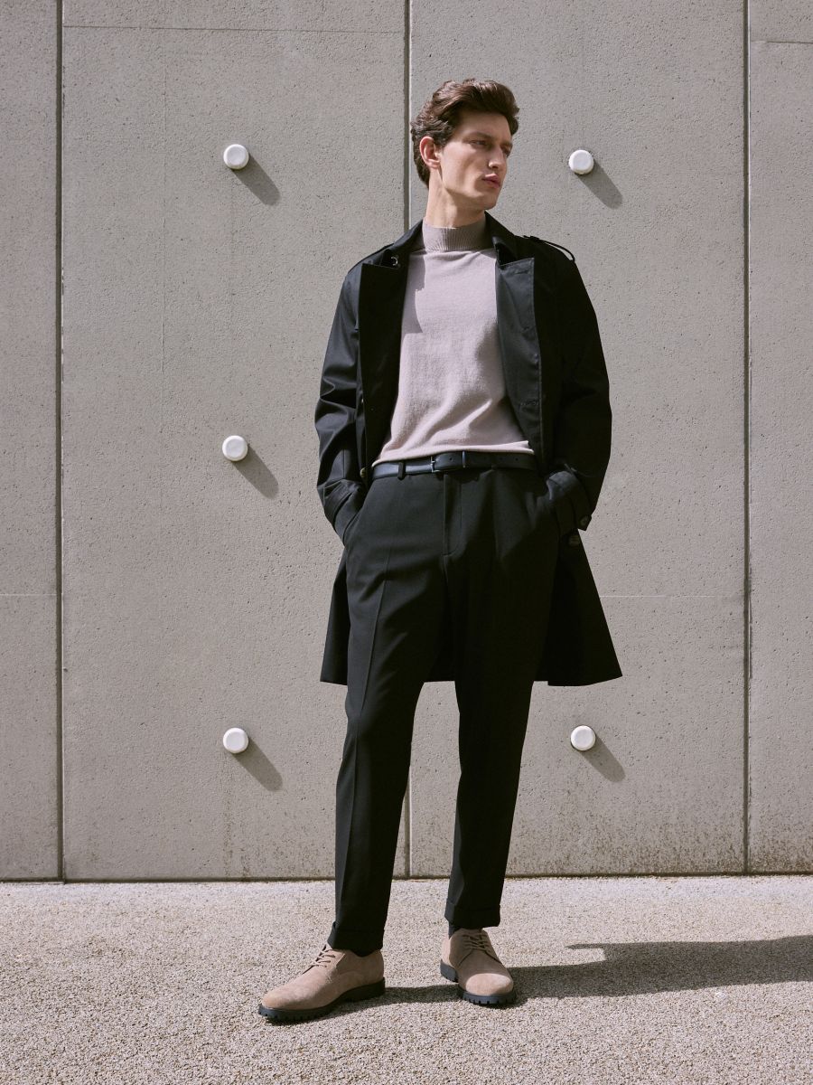 Suit trousers with pressed crease - black - RESERVED