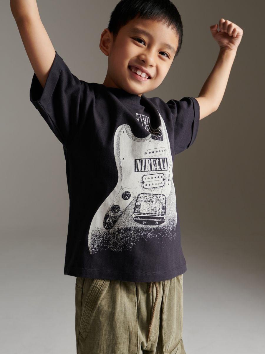 T-shirt oversize Nirvana - grigio scuro - RESERVED - 4