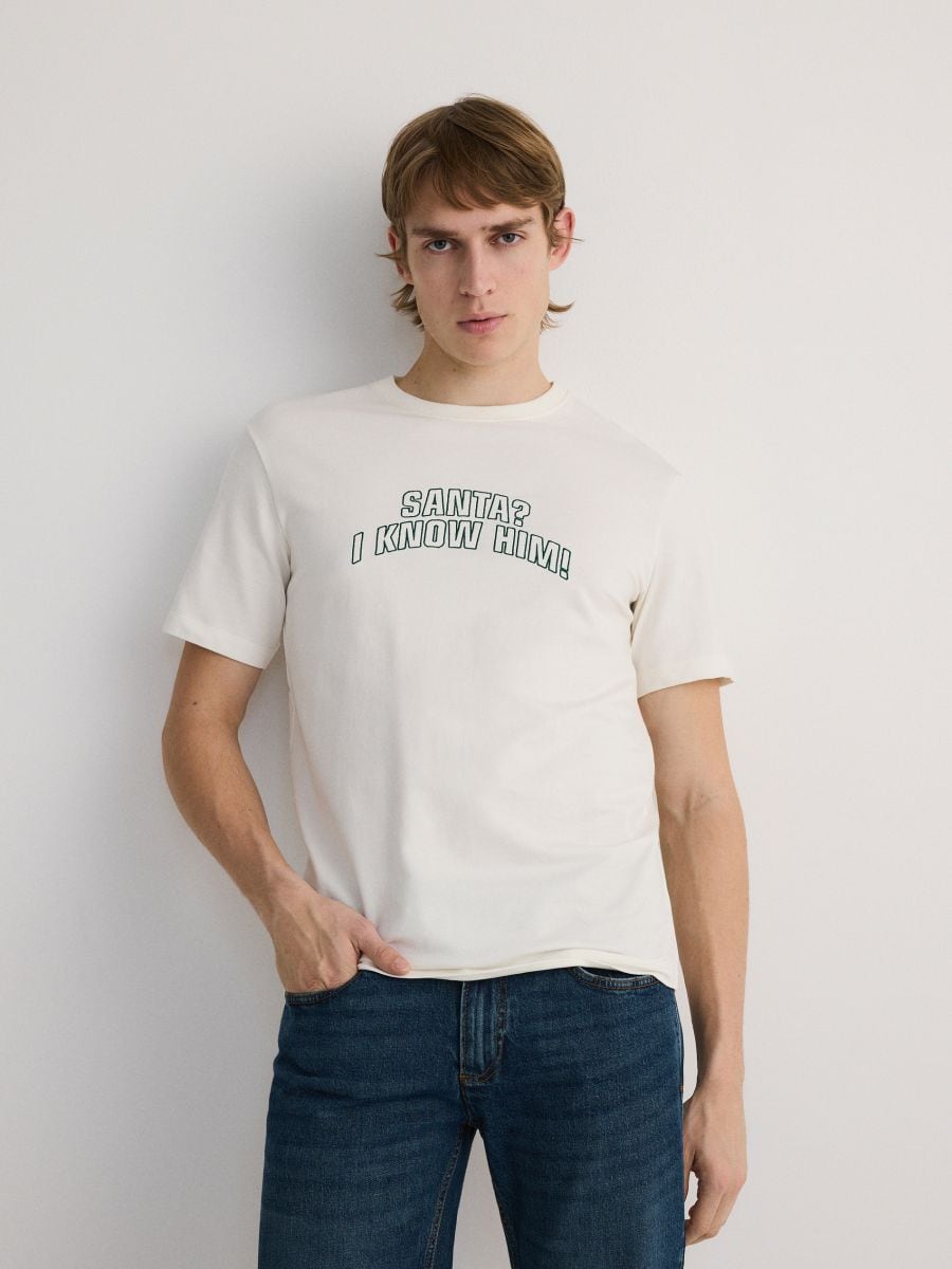 Regular fit T-shirt with Christmas slogan - cream - RESERVED