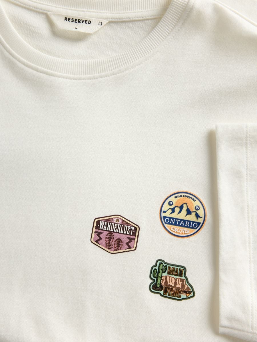 T-shirt de ajuste regular com aplique - CREME - RESERVED - 5