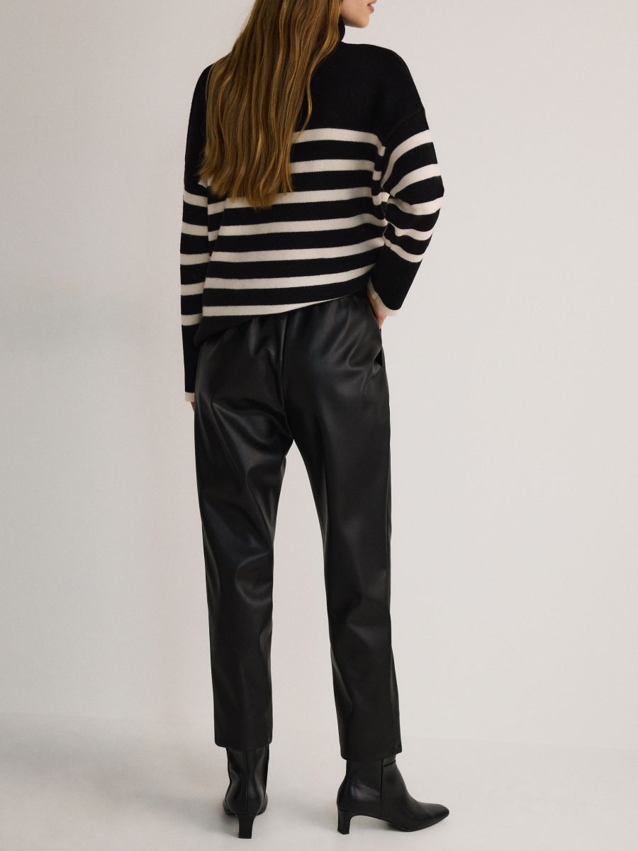 Jogging en cuir synthétique - noir - RESERVED - 4