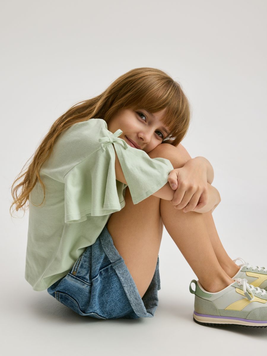 Ruffle hem blouse - pale green - RESERVED - 4