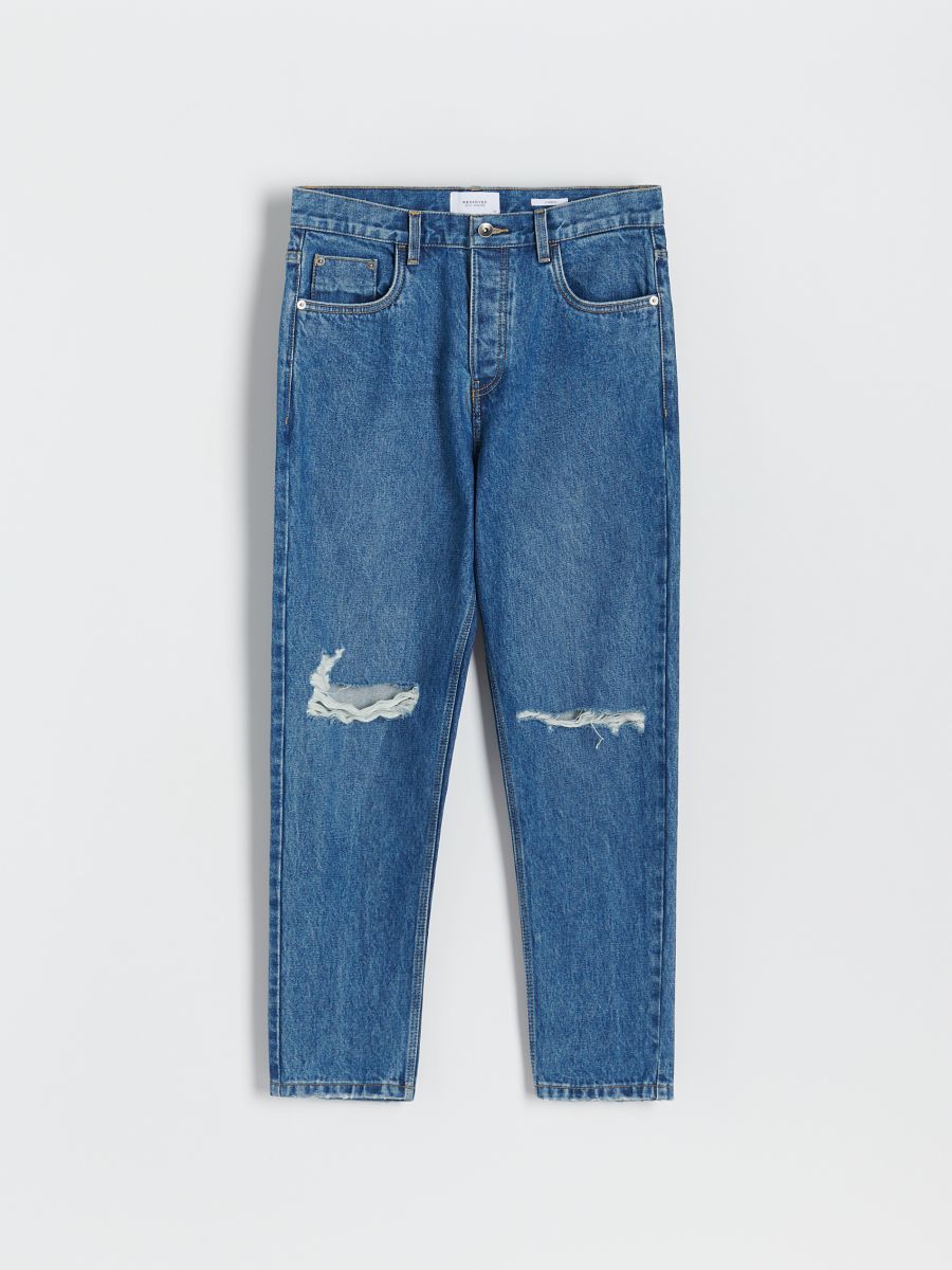Jeans carrot con cavallo basso