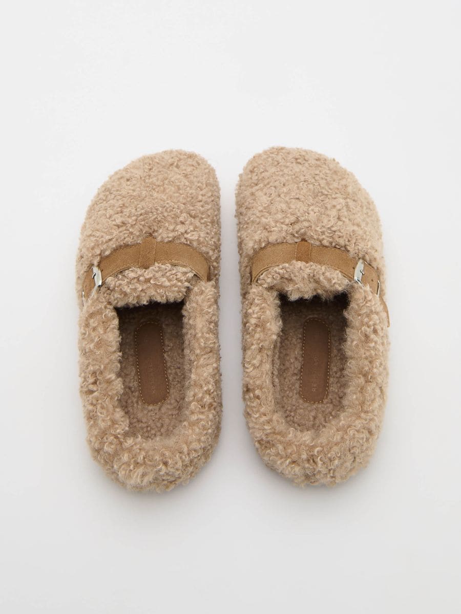 Flip-flops with artificial fur - beige - RESERVED - 2