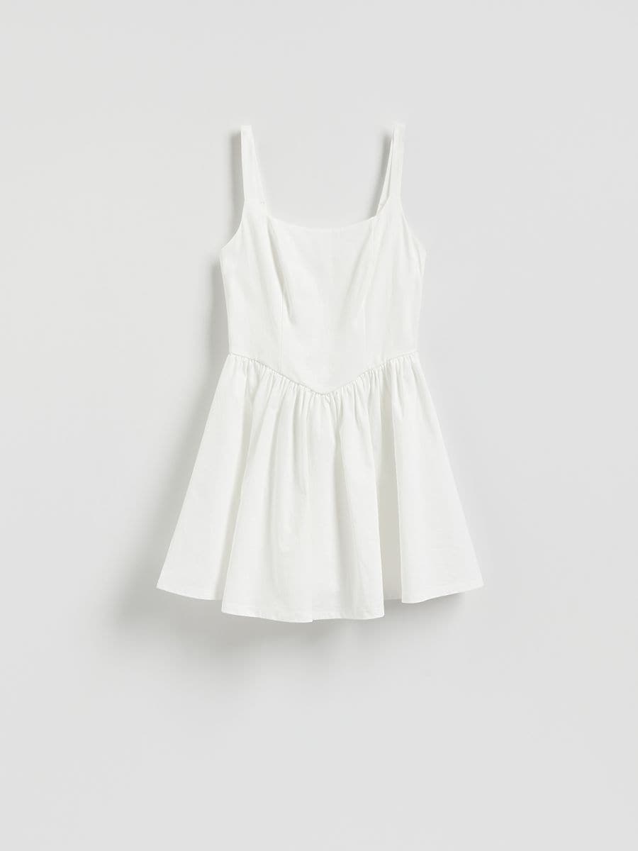 Rochie mini evazată - alb - RESERVED