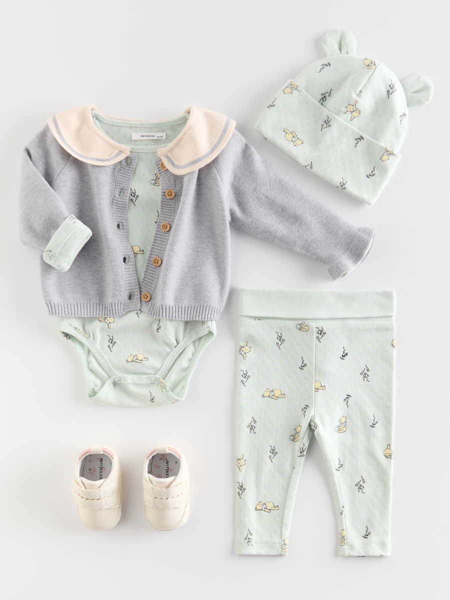 Winnie the Pooh cotton set - light green - RESERVED