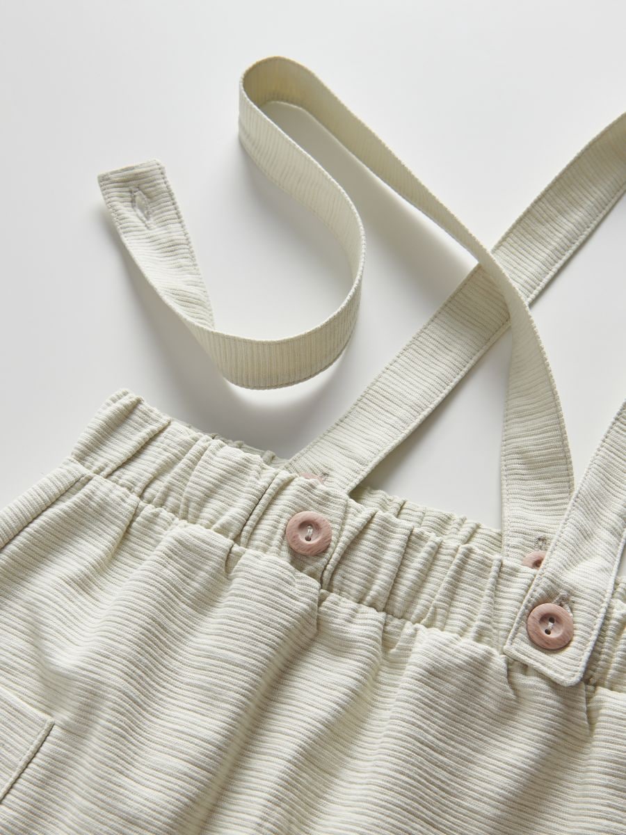 Shorts with suspenders - pale green - RESERVED - 4
