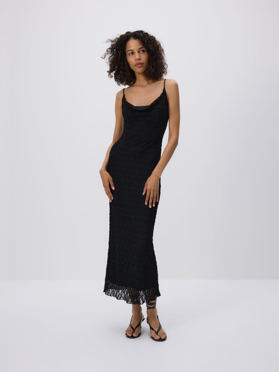 Spitzenkleid in Maxilänge - schwarz - RESERVED