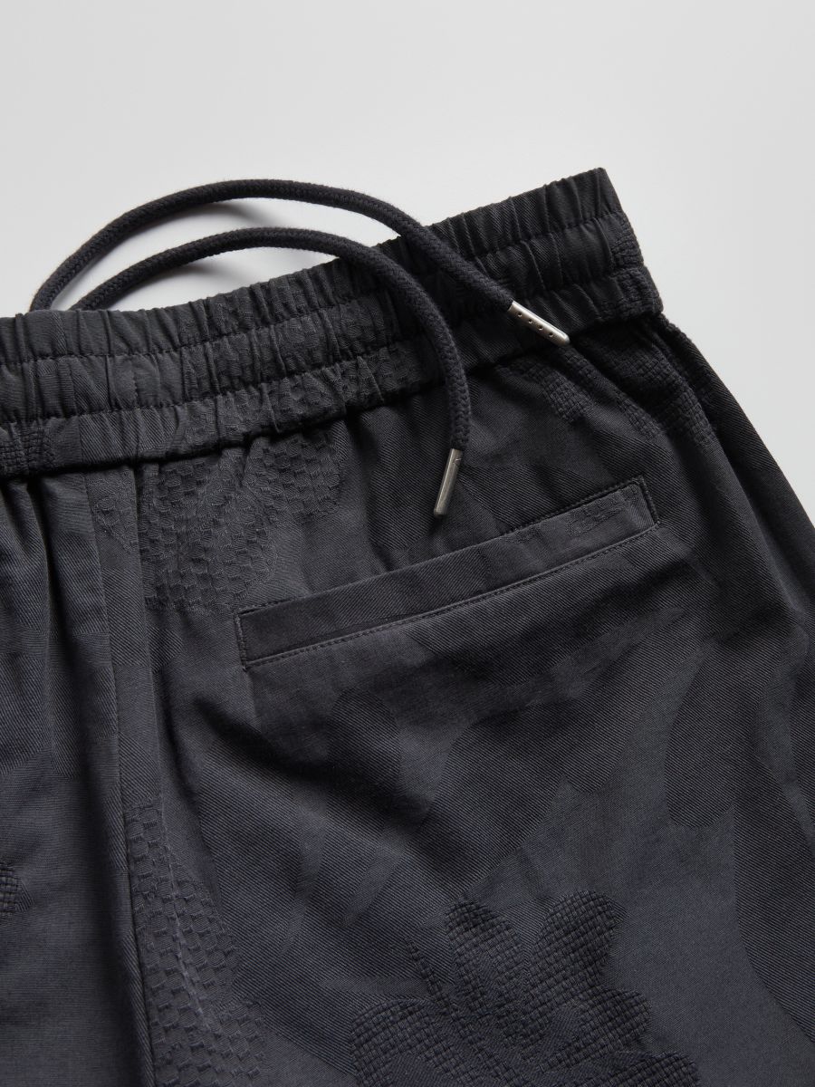 Short à motif - gris foncé - RESERVED - 6