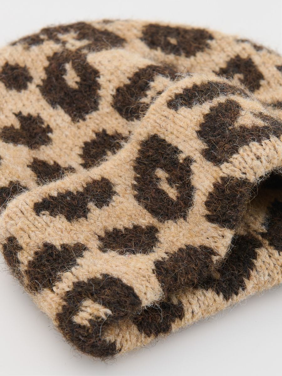 Animal print cap - golden brown - RESERVED - 3