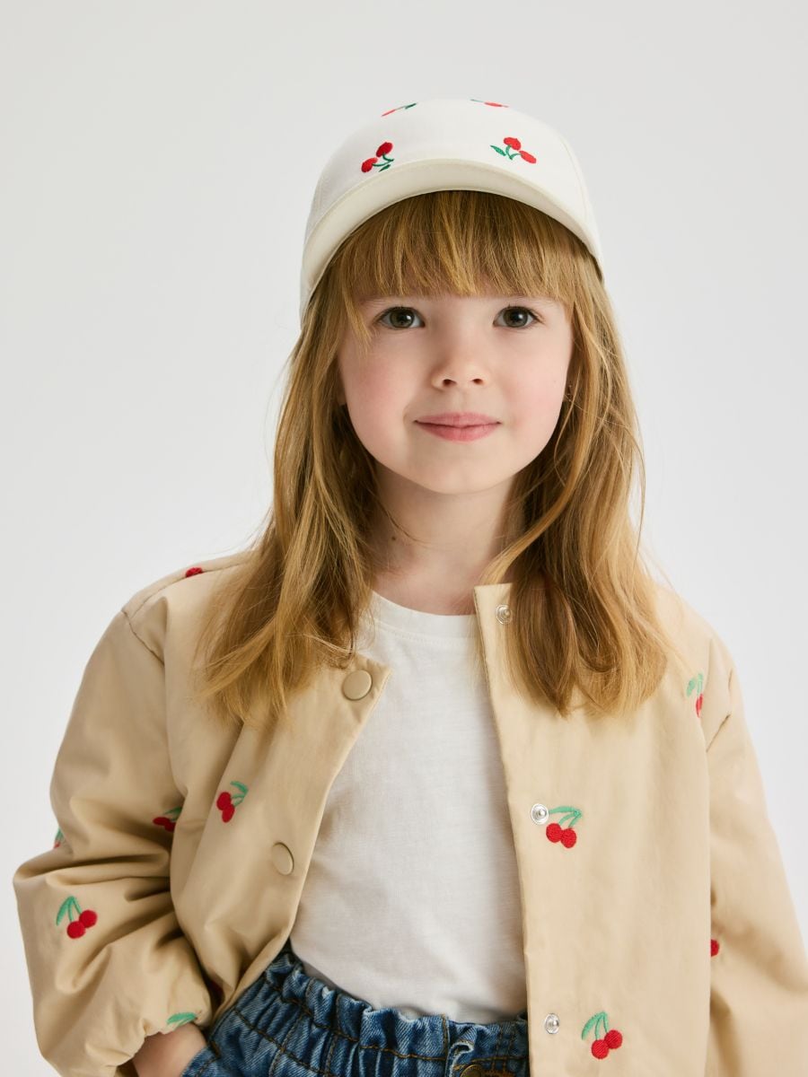 Cap with embroidery - white - RESERVED - 3