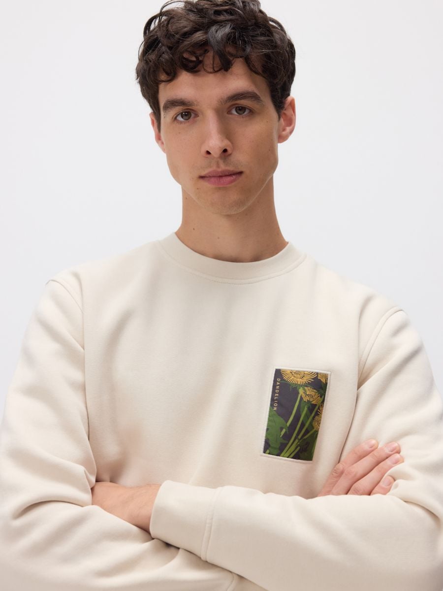 Sweatshirt with patch - cream - RESERVED - 2
