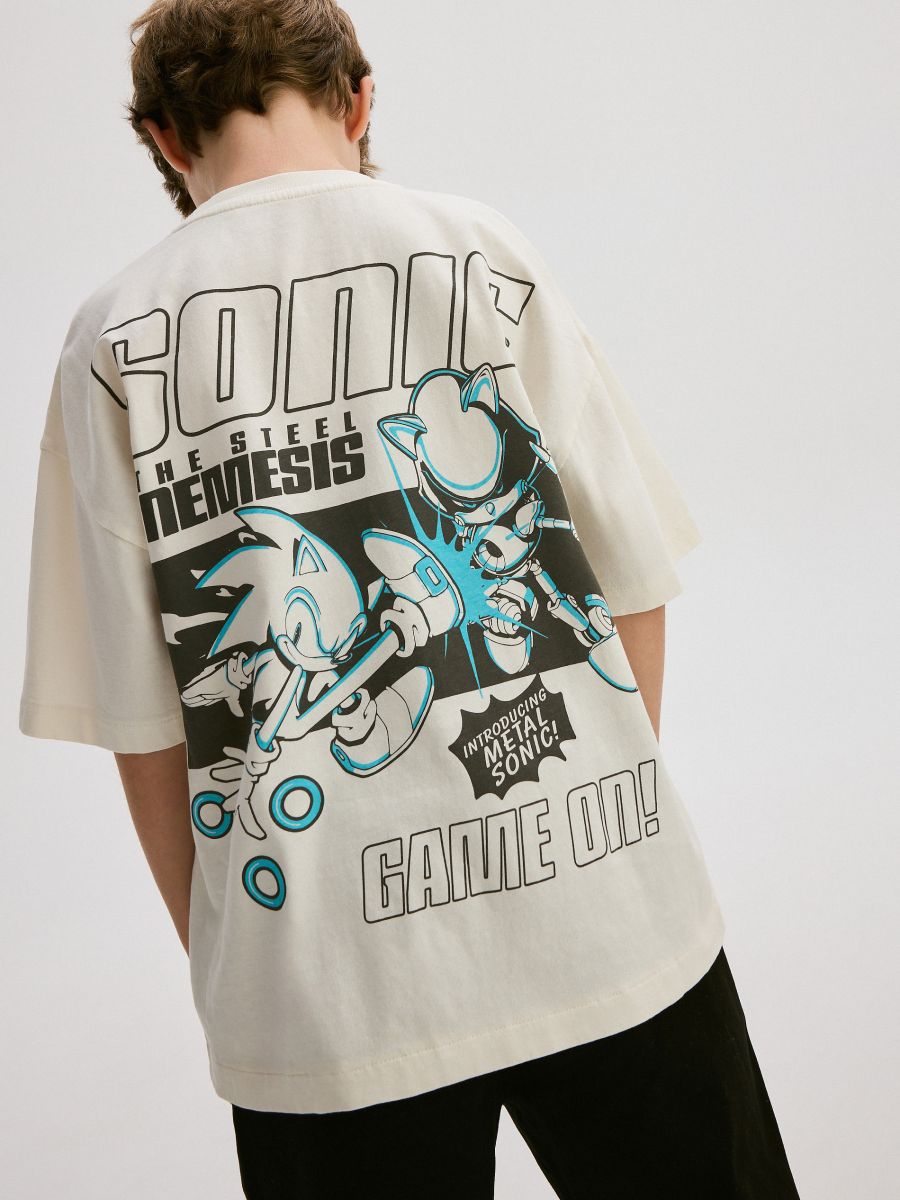 Oversized t-shirt med Sonic - GRÄDDE - RESERVED