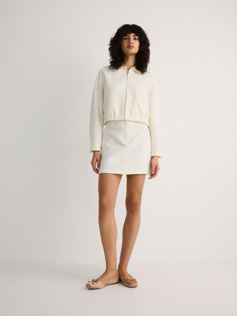 Cropped jacket with collar - cream - RESERVED