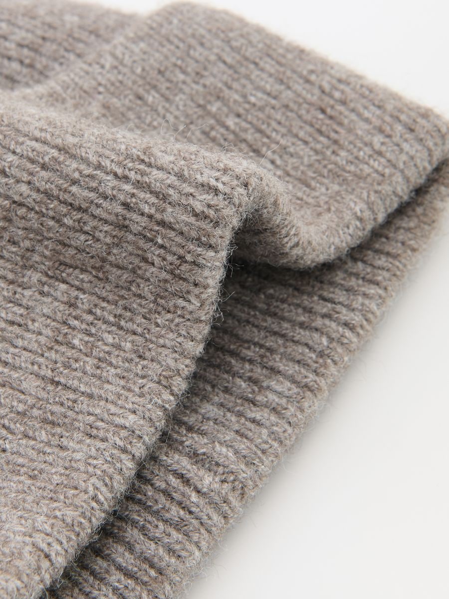 Beanie - taupe - RESERVED - 2