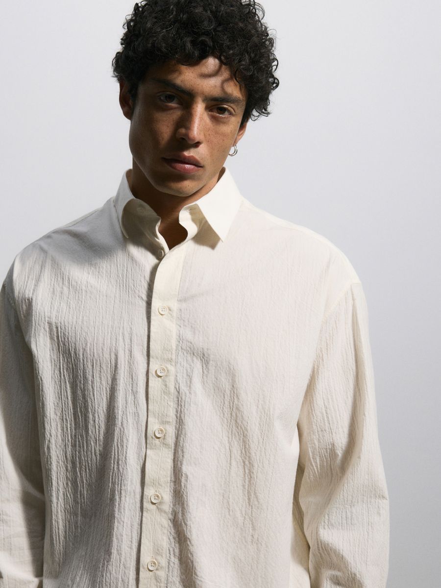 Oversized cotton shirt - cream - RESERVED