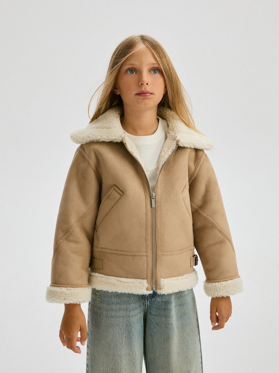 Jacke aus Lammfellimitat - beige - RESERVED