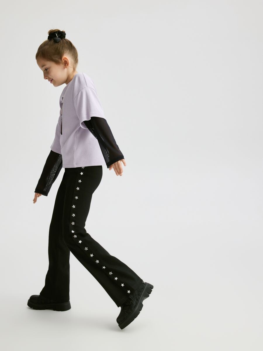 Hose mit Applikation - schwarz - RESERVED