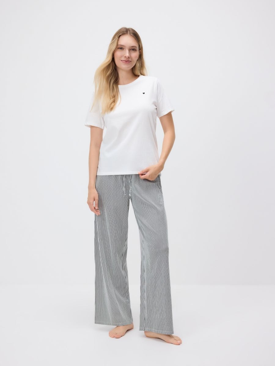 Conjunto de pijama de duas peças com bordado - CREME - RESERVED - 3