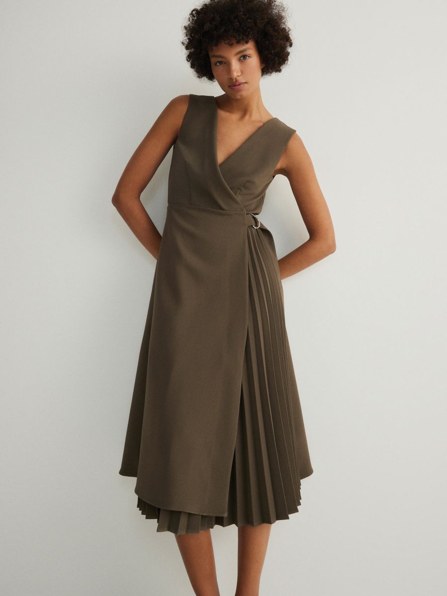 Sukienka midi z plisami - brązowy - RESERVED