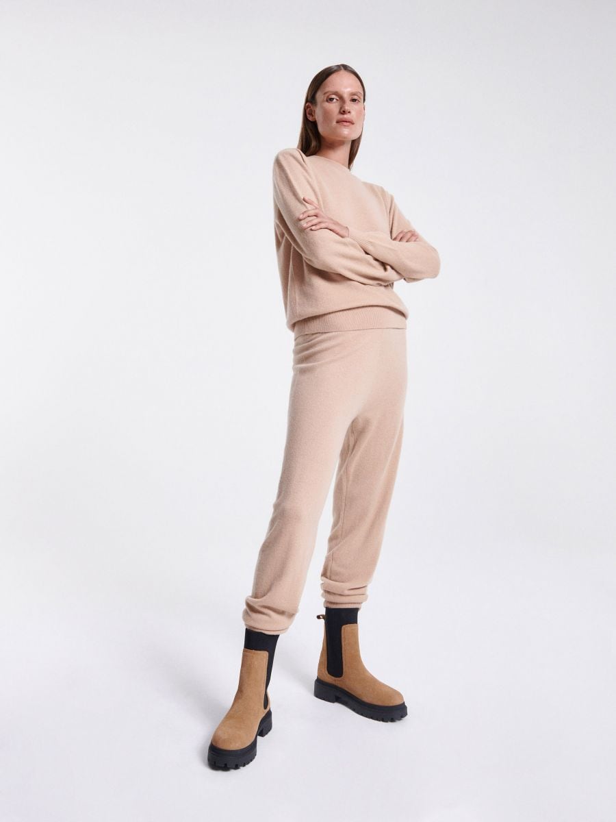 Cashmere joggers Color beige - RESERVED - 9800Q-80X