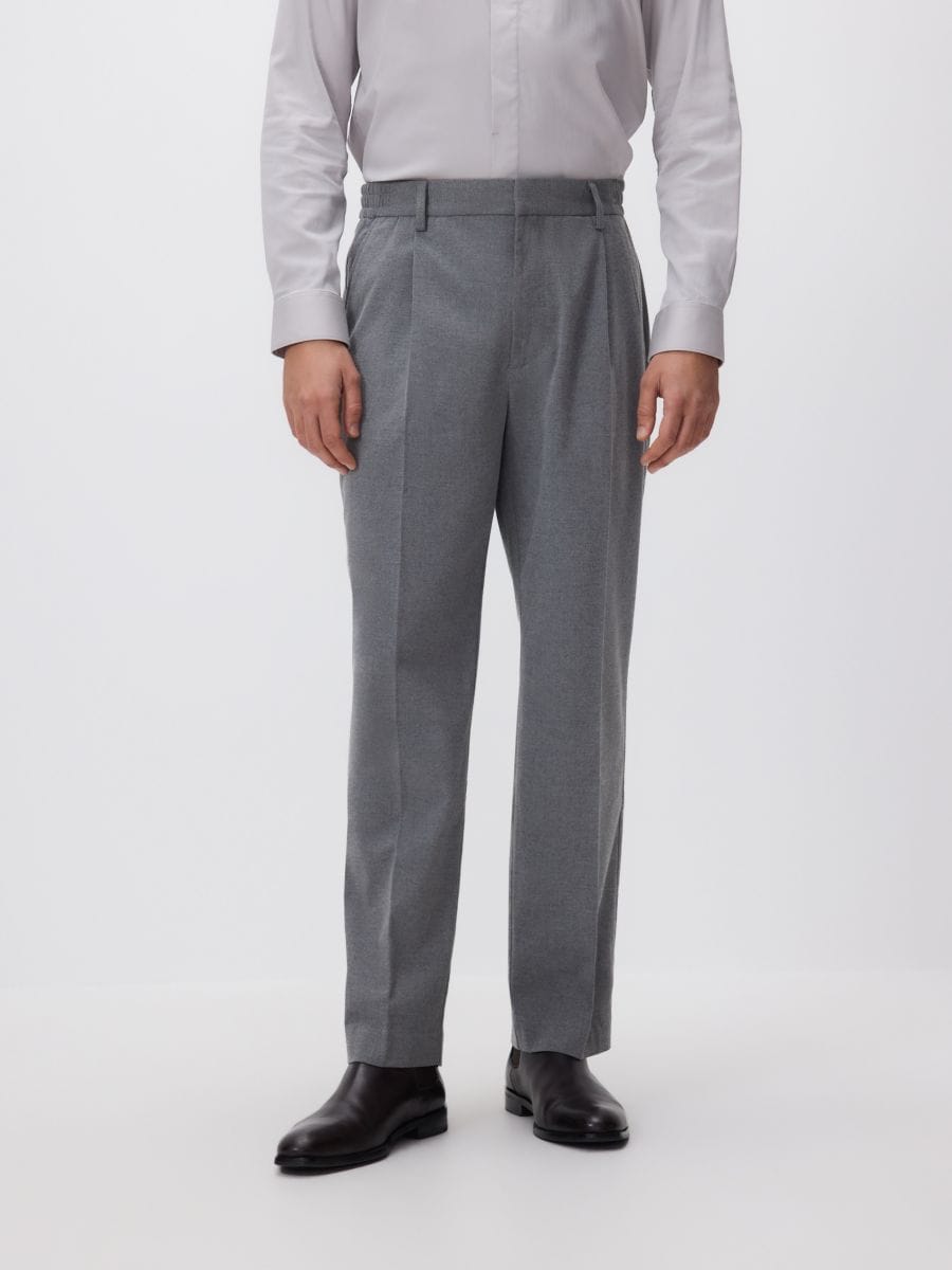 Byxor i straight-modell med pressveck - antracit - RESERVED