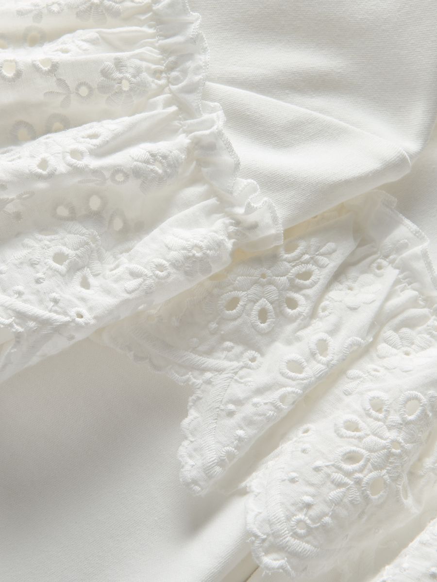 T-shirt with openwork ruffle - cream - RESERVED - 6