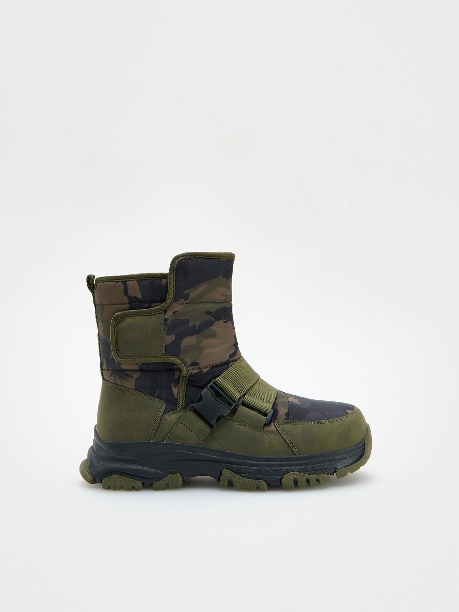 MEN`S BOOTS - green - RESERVED