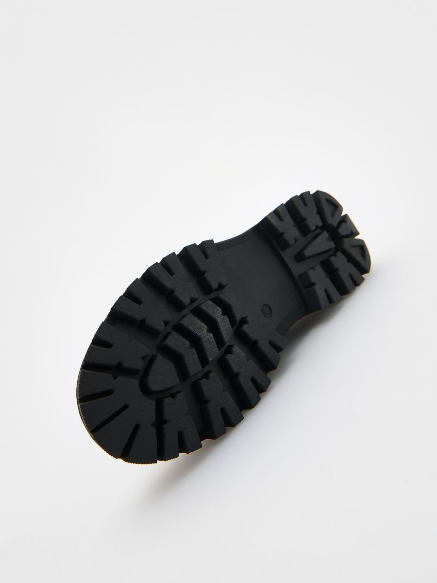 Stivaletti in pelle con zip sul davanti - nero - RESERVED - 4