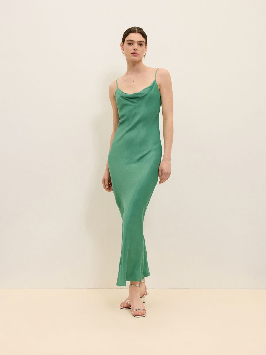 Maksi suknelė su viskoze - žalia - RESERVED
