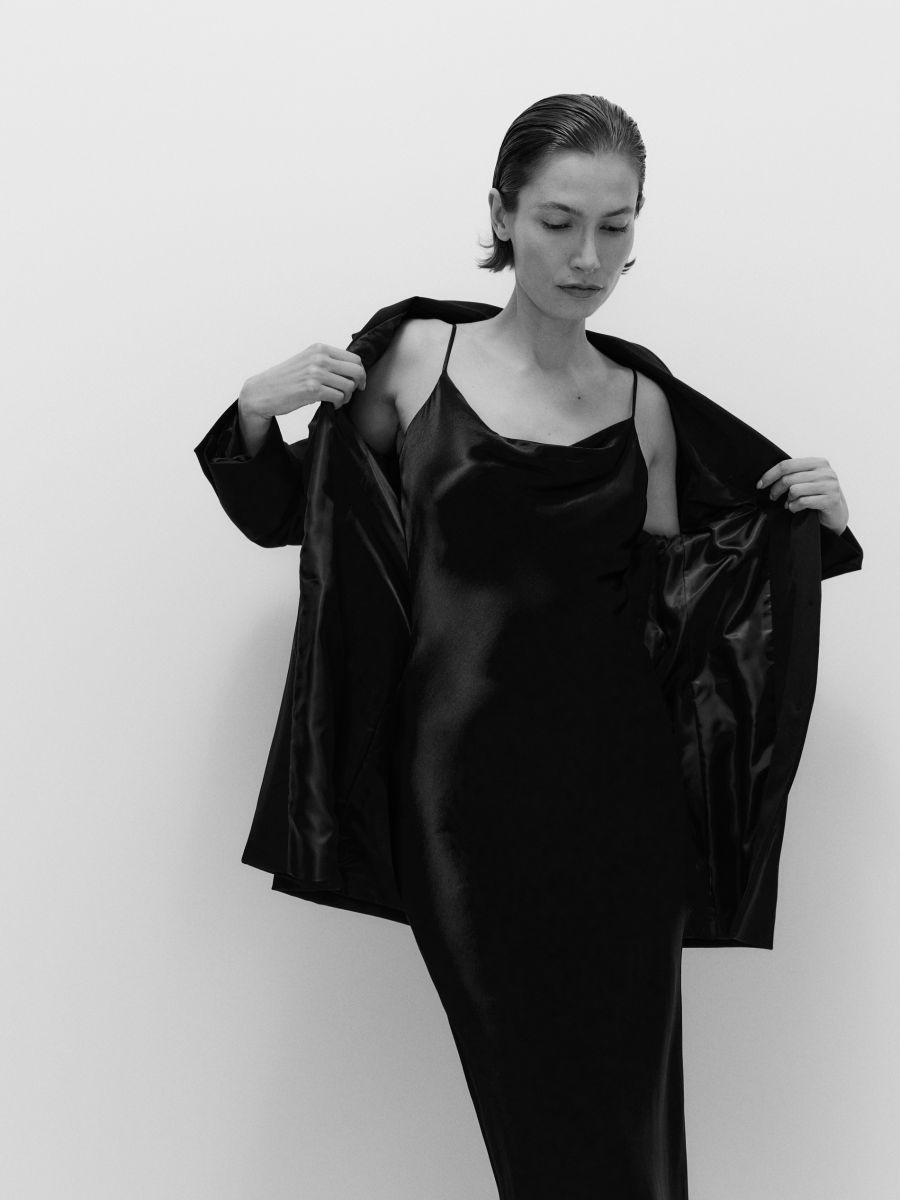 Maxi-robe en viscose majoritaire - noir - RESERVED