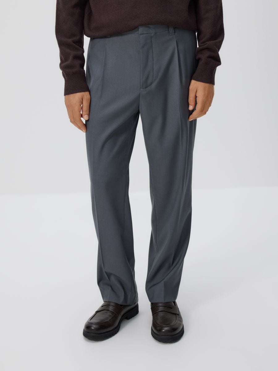 Regular trousers with pressed crease - aqua - RESERVED
