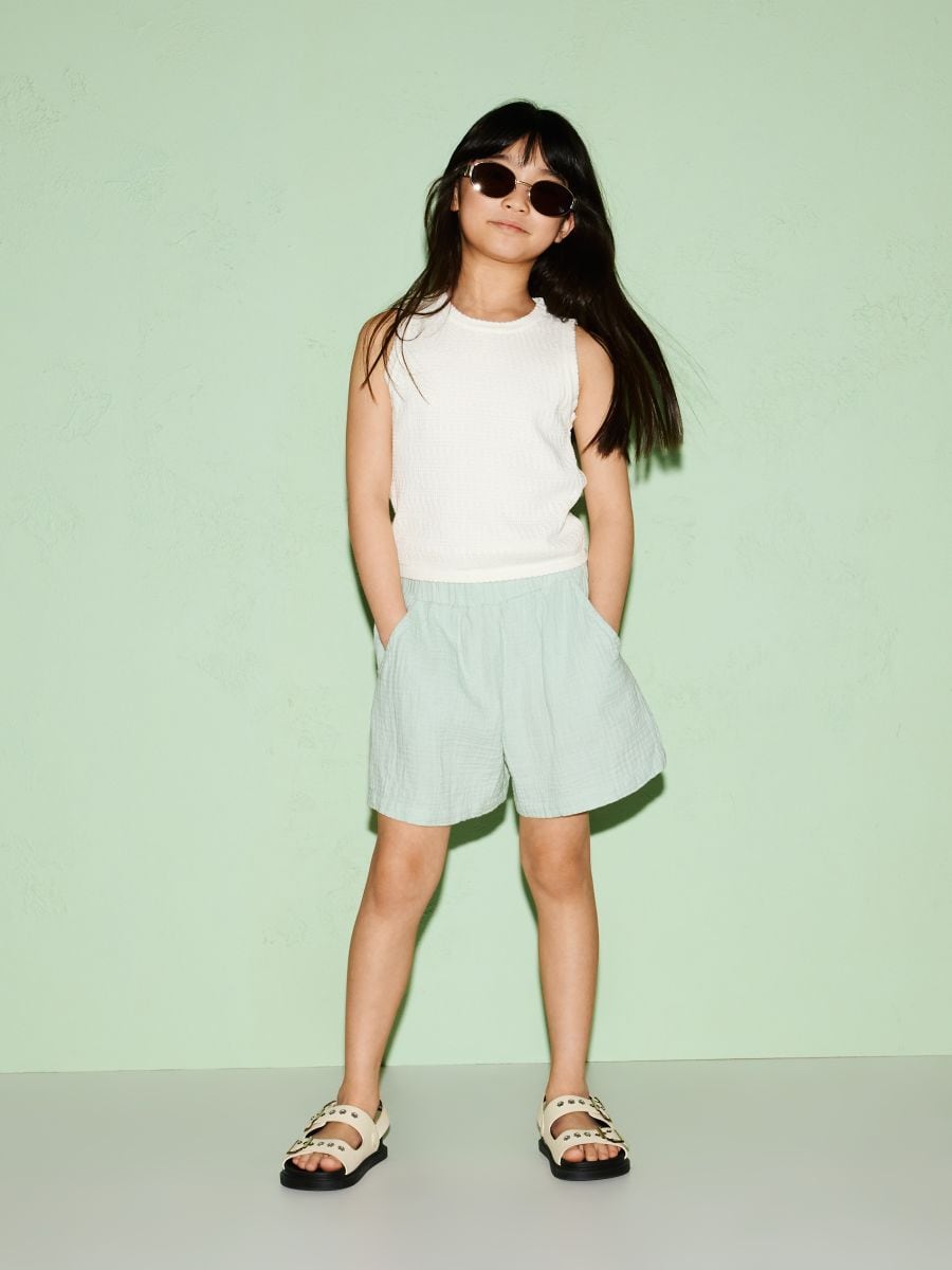 Muslin shorts - pale green - RESERVED - 2