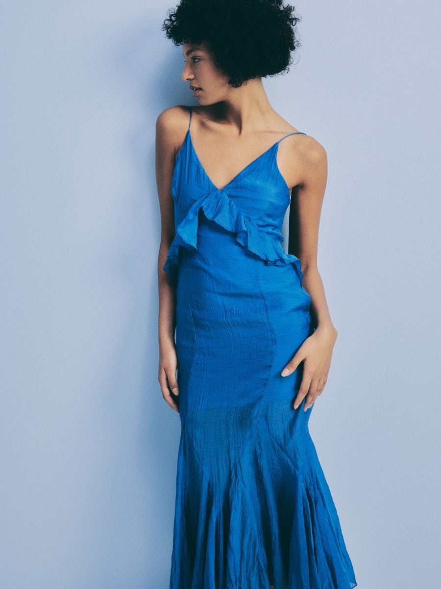 Robe maxi avec volants Couleur bleu RESERVED 9955O 55X