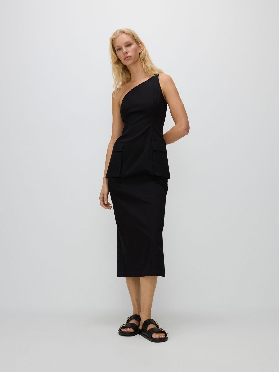 Dress with cargo pockets - black - RESERVED