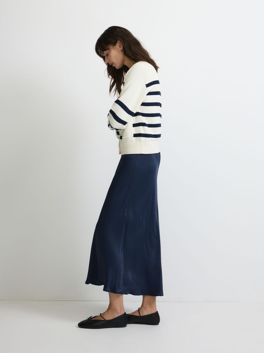 Midi krilo iz satena - navy - RESERVED - 3